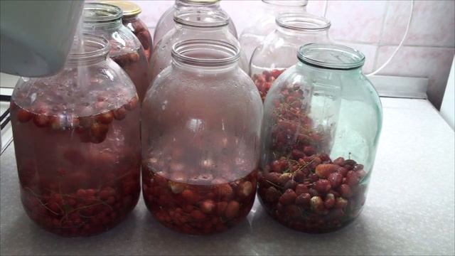 Маленький секретик приготовления Компота на зиму Ягодное ассорти. смотреть онлайн