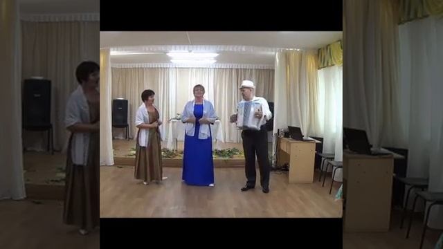 Песня "Отцвели саратовские вишни" исп трио Н. Ладнев, О.Старухина, Ф.Фахртдинова смотреть онлайн