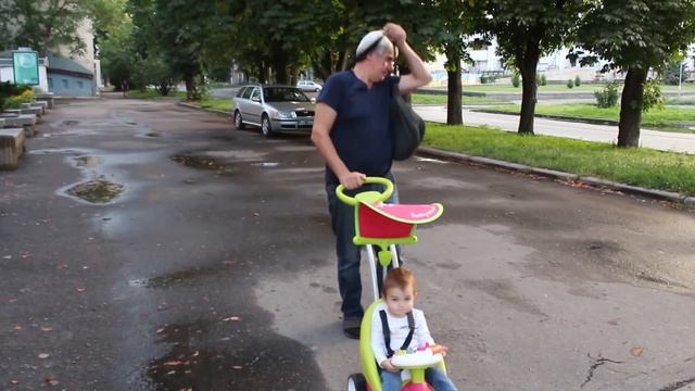 VLOG Черная кошка кричит из окошка. Бабушке не угодишь! смотреть онлайн
