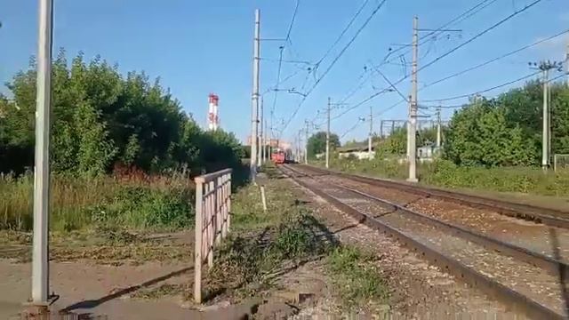 "И с переезда!" Электропоезд ЭД4М1-0008/ЭД4М-0349 с сообщением Петушки-Москва(Курский Вокзал). смотреть онлайн