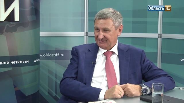 Вечер пятницы. Сергей Муратов: «Хватит слухов! Меня послушайте» смотреть онлайн