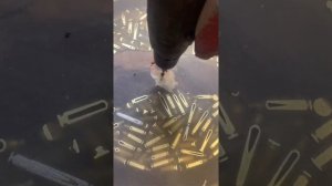 Часы из гильз и эпоксидной смолы