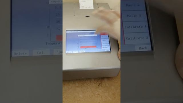 فيديو تعليمي علي جهاز كمياء الدم Biotic NC 1200 смотреть онлайн