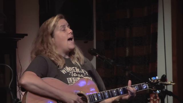"Little Piece of Heaven" by Susan Gibson - Blue Rock Concert for Flood Relief смотреть онлайн