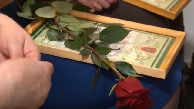 В саратовском управлении Министерства юстиции наградили лучших в профессии смотреть онлайн