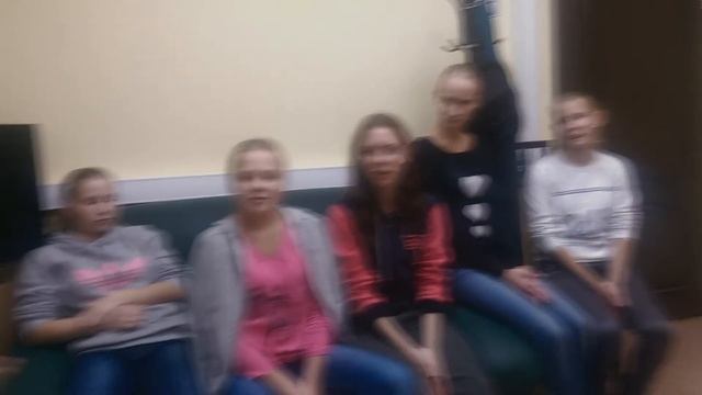 Воспитанники детского дома рассказывают про бал Полдня смотреть онлайн