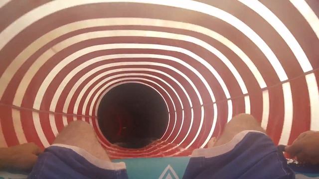 POV on the NCL Escape Aqua Racer Slide - Norwegian Escape Aqua Park смотреть онлайн