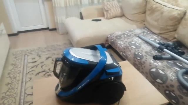 Распаковка - Пылесос Tefal Silence Force TW7621EA смотреть онлайн
