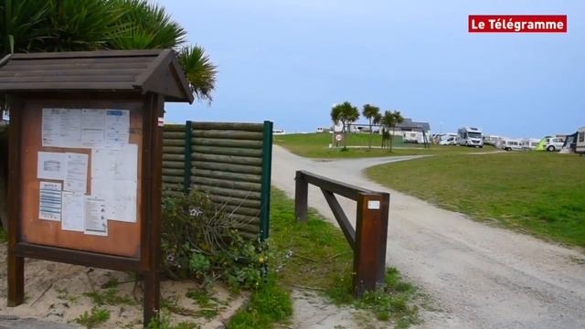 Plouescat (29). Poulfoën, camping avec vue sur mer смотреть онлайн