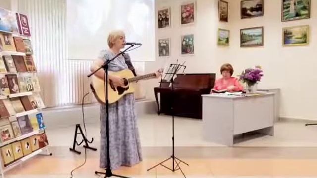 Песня "Вальс Сестры милосердия" стихи Л. Макариной, исполняет Ольга Макарова смотреть онлайн