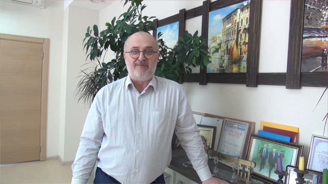 Поздравление директора школы № 211 Сергея Витальевича Васильева смотреть онлайн