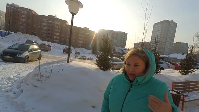Шпиц лает. Подрезание голосовых связок у собак. Невоспитанный померанский шпиц смотреть онлайн