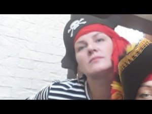 561. ПОКА МЫ. СИДЕЛИ ДОМА... НАША  СТАРШАЯ ДОЧЬ, УБЕЖАЛА И СТАЛА...