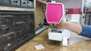 Регулировка челночного механизма, регулировка иглодержателя в швейной машине PFAFF