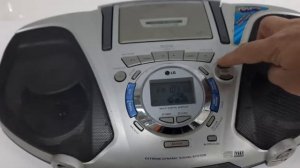 Магнитола LG LPC-LM735X