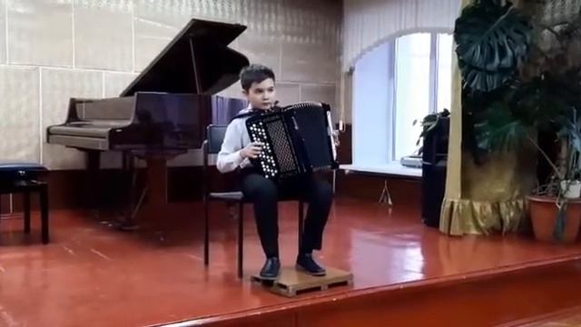 Поздравление с Днем Матери от Кравцова Макара, 4 класс. смотреть онлайн