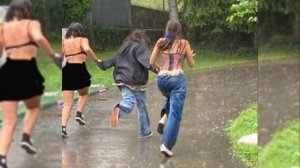 Нервы- лето, плавки, рок-н-ролл