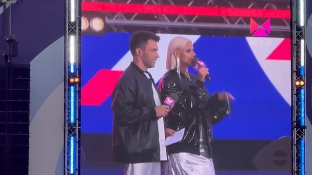 День Города в Москве Встретили Подружку смотреть онлайн