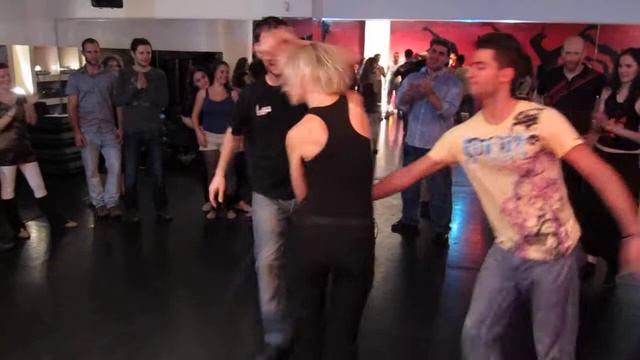 Zouk Lambada Israel Roda to shosh cook perl @ Studio B Tel-Aviv 09.12.2011 смотреть онлайн