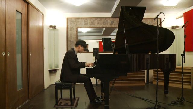 Schumann Fantasiestücke, Op. 12, Heft II смотреть онлайн