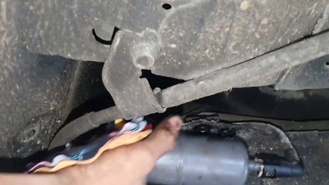 honda civic 2005: how to replace fuel filter? смотреть онлайн