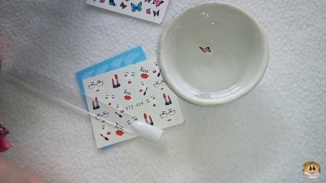 Наклейки на ногти. Наклейки на гель-лак. Слайдеры. Как клеить наклейки на ногти? смотреть онлайн