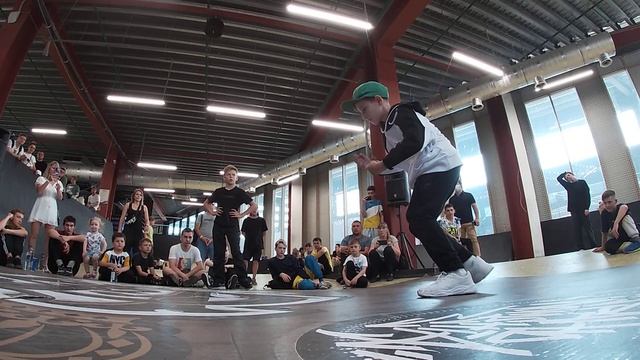 Onion (Радченко Андрей)/Semifinal/Грань момента 6/Самара смотреть онлайн