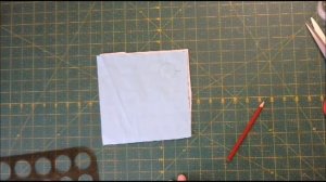 Прихватка с петелькой-дырочкой.