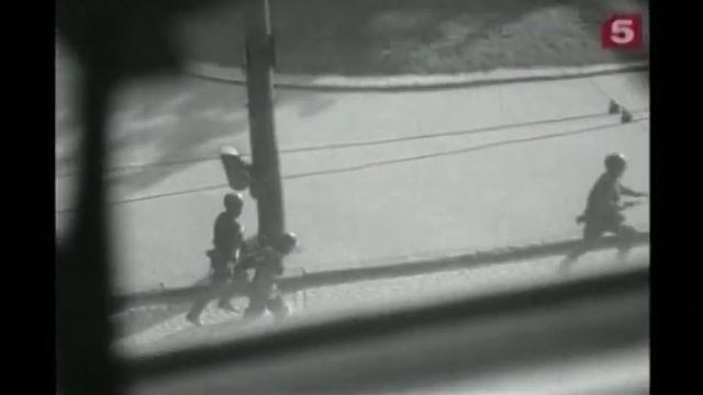 Чехословакия 1968.avi смотреть онлайн