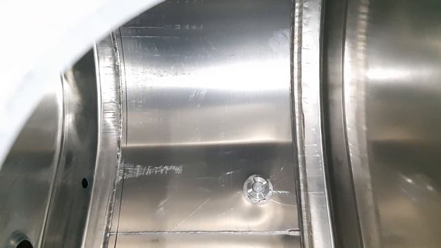 Бак для VOLVO и Renault, 550 литров, из алюминия, горловина справа смотреть онлайн