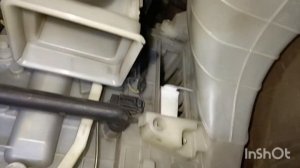 Замена салонного фильтра CITROEN C4 PICASSO первого поколения.