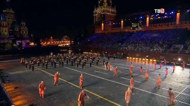 Спасская башня 2018 - Оркестр суворовцев МВМУ и Ансамбль барабанщиц Пансиона воспитанниц МО РФ смотреть онлайн