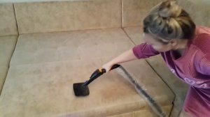 "Новая жизнь дивана" или "Чистая жизнь с пароочистителем Kitfort KT-933".