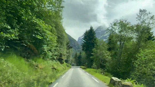 Driving in Norway: Fv 5723 - Lovatnet Scenic Drive смотреть онлайн