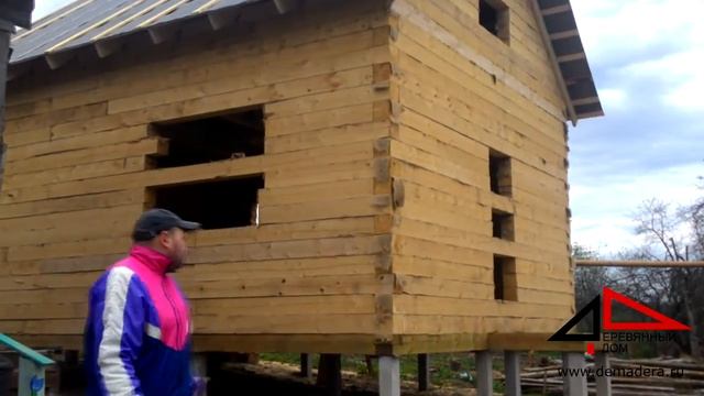 Дом 6х8 из модульного бруса 150х150 на свайном Ж/Б фундаменте под временную кровлю смотреть онлайн