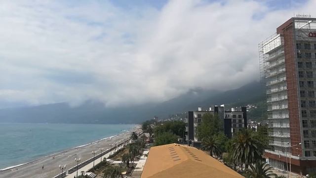 Аквапарк Гагры. Вид на побережье смотреть онлайн