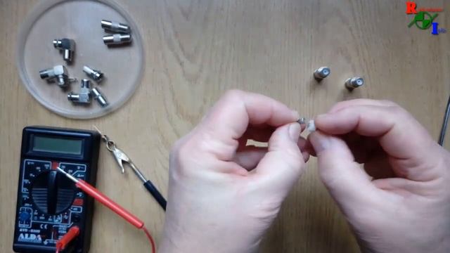 Почему пропадает контакт в антенном кабеле. смотреть онлайн