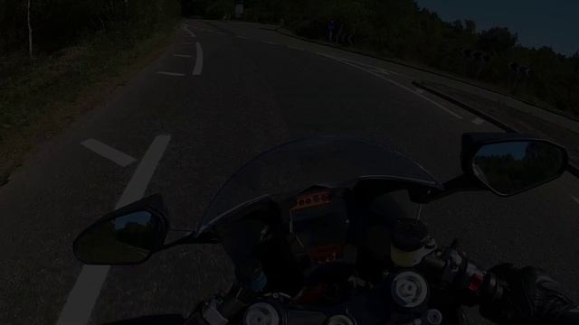 KTM RC8 RC8R review - ** 180bhp/180kg torque monster!!** RC8 review смотреть онлайн