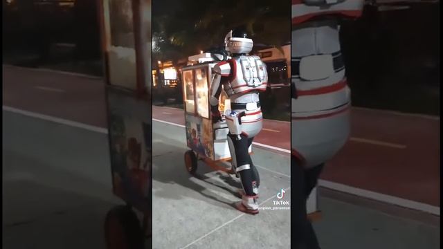 Vídeo de Humor de Tokusatsu: Rapaz vivi pra ver o Jaspion vendendo pipoca na pracinha ??? смотреть онлайн