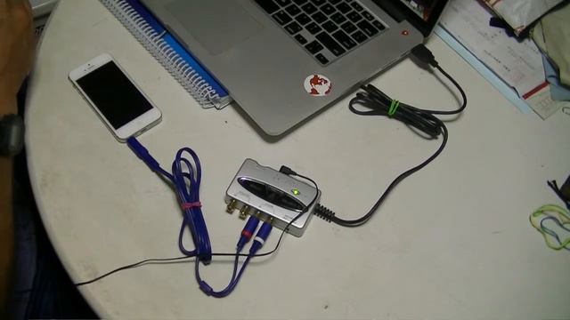 Wobble Dubstep iPhone Application - How to Record Tracks to your Mac смотреть онлайн