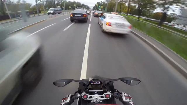 Осень, Питер, Panigale смотреть онлайн