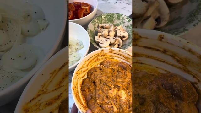 Куриный шашлык в духовке. смотреть онлайн