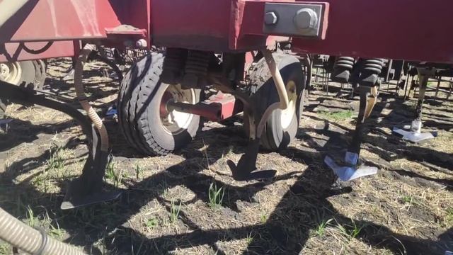 New Holland TJ380 с комплексом SALFORD AC 280. Посевная в ЧАСТООЗЕРСКОМ РАЙОНЕ завершается смотреть онлайн