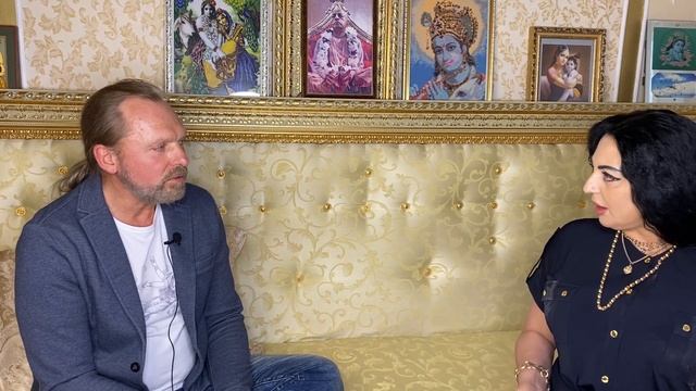 ИСККОН 90-х | Первый в СССР президент московского храма Сознания Кришны, Кришна Кумар дас.