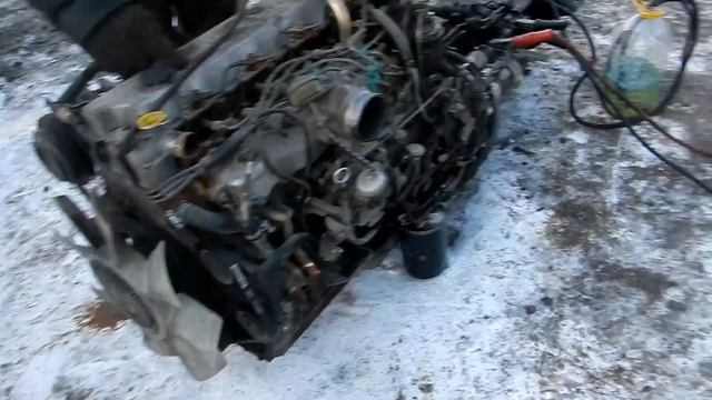 Запуск ДВС 4HG1. Mazda Titan WG64T-2647 смотреть онлайн