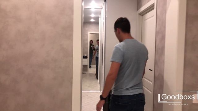 Встроенный шкаф купе Modus MS 164 белый глянец, стекло лакобель 9010, Современный дизайн шкафов! смотреть онлайн