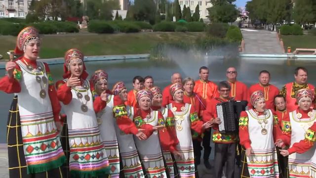 Ансамбль "Хлевенские напевы" - "Как донские казаки" смотреть онлайн