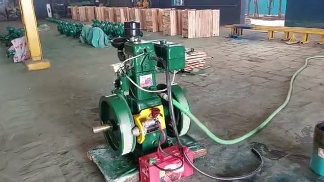 LISTER 10hp Self Start Engine смотреть онлайн