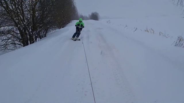 На горных лыжах за квадроциклом Stels 800 Гепард. Зимний экстрим и развлечения. Активный отдых. 202 смотреть онлайн