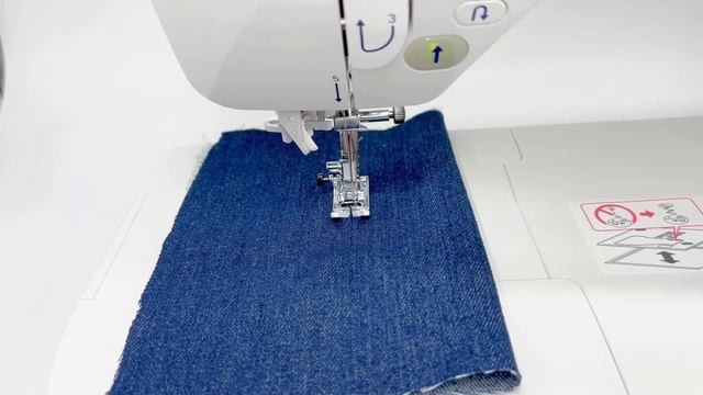 Comment coudre des points décoratifs avec la machine à coudre JUKI DX3 ? смотреть онлайн